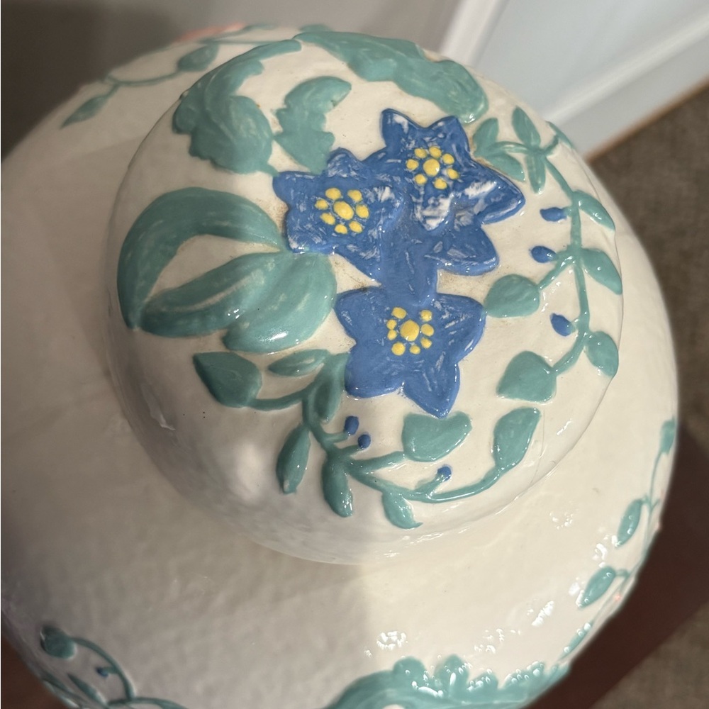 Floral Ceramic Vase with Lid - Picture 4 of 7